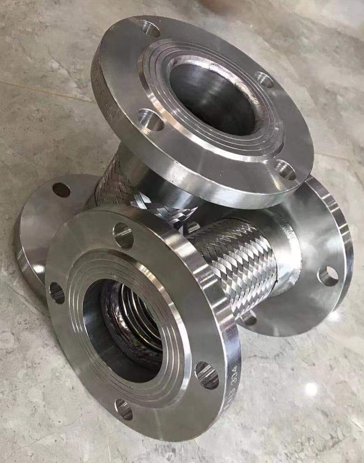 Inox-fleksibilne-veze-i-kompenzatori-04